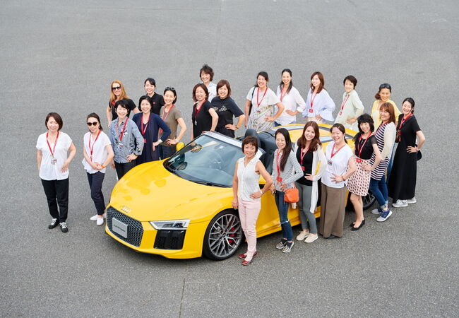 061_Photo21_Audi_women's_driving_experience_report_large.jpg