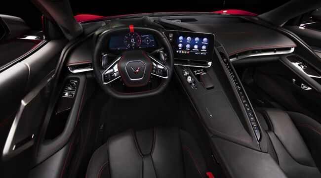 2020-Chevrolet-Corvette 3.jpg