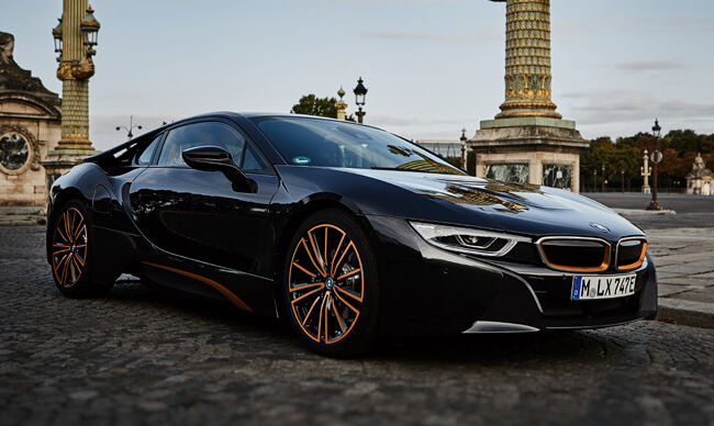 i8_Coupe＆amp;Roadster_Ultimate_SophistoEdition1.jpg