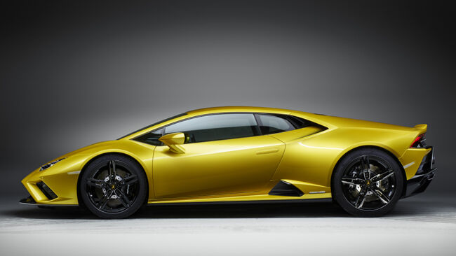 Lamborghini_Huracan_EVO_RWD3.jpg