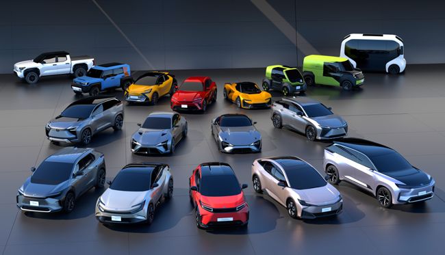 ▲トヨタが電気自動車（バッテリーEV＝BEV）の新戦略を発表。2030年までにグローバルで30車種のBEVを市場に放ち、年間350万台の販売を目指す