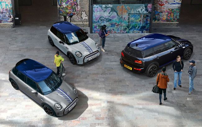 ▲ミニ・クーパーの3／5ドアハッチバックとクラブマンの3モデルに特別限定車の「ブリック・レーン・エディション（Brick Lane Edition）」を設定。車名のブリック・レーンは英国ロンドンのストリートアートの聖地に由来